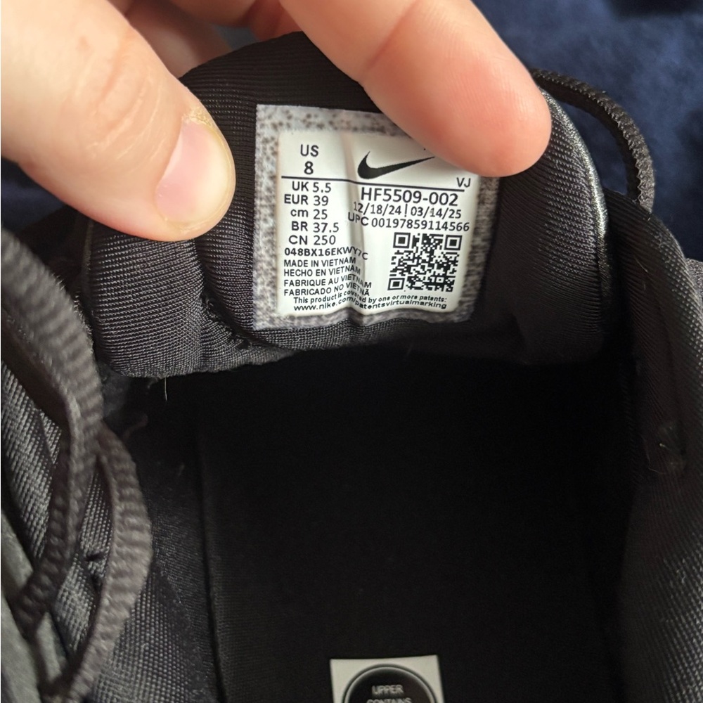 Women’s Nike Airmax DN8 - Picture 5 of 6